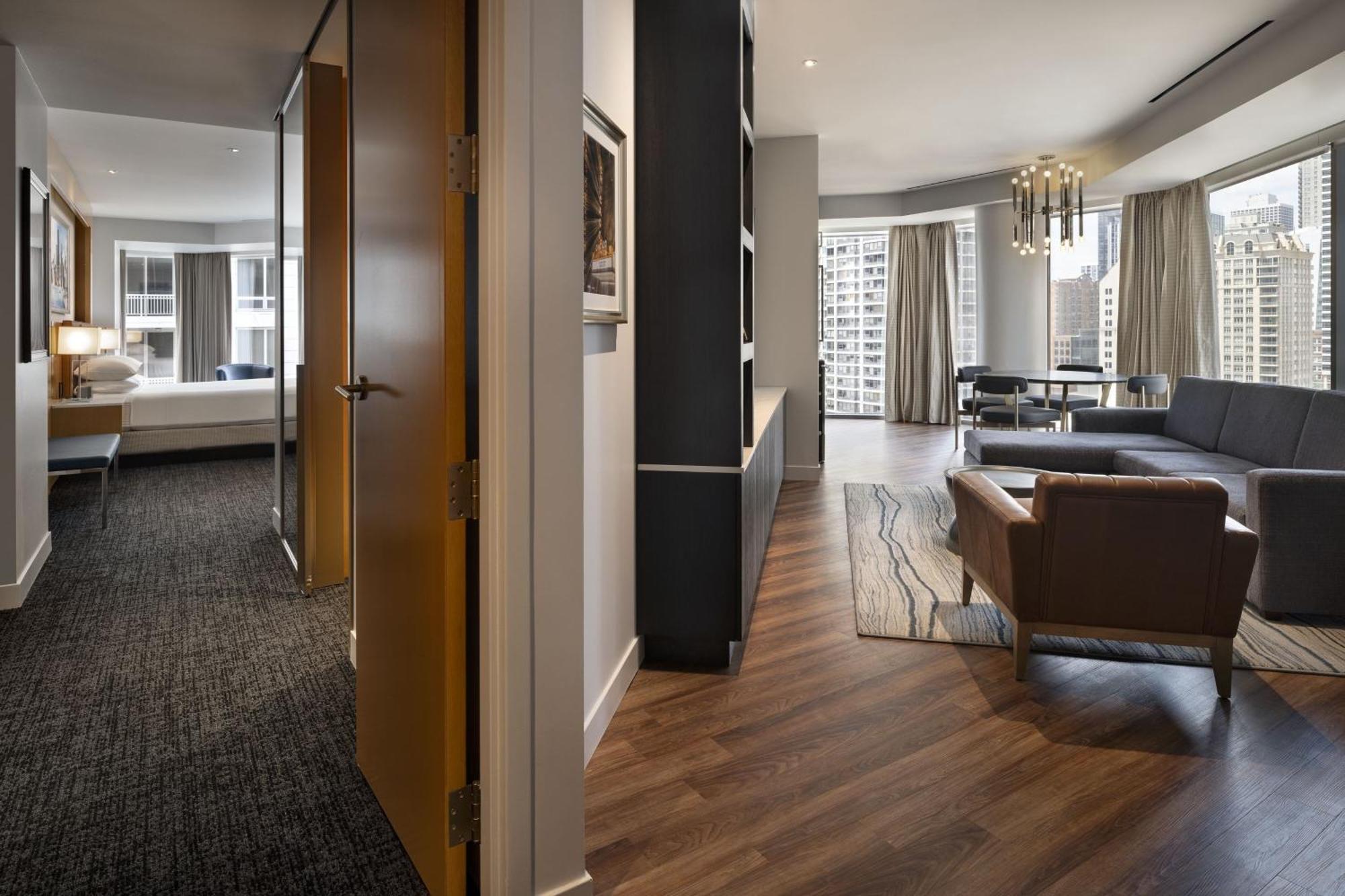 Residence Inn By Marriott Chicago Downtown Magnificent Mile Eksteriør bilde